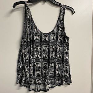 Women’s pattern crop tank top